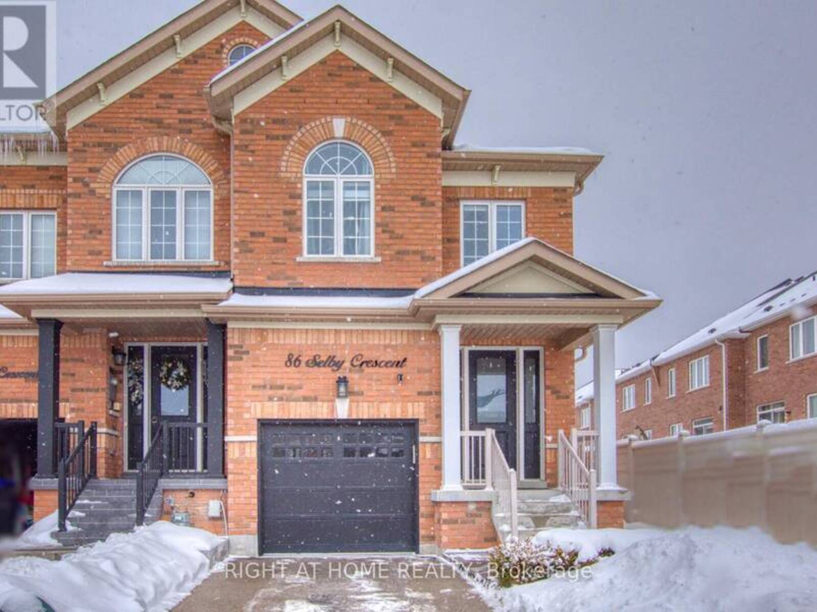 86 SELBY CRESCENT, Bradford West Gwillimbury, Ontario L3Z 0V3