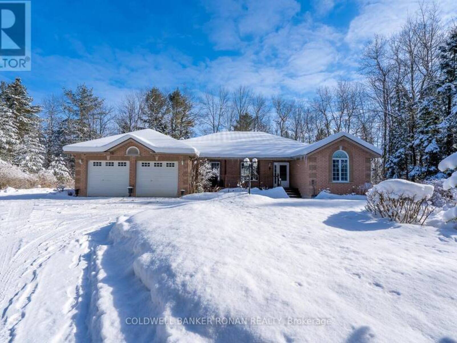 32 FORESTHILL DRIVE, Adjala-Tosorontio, Ontario L0M 1J0