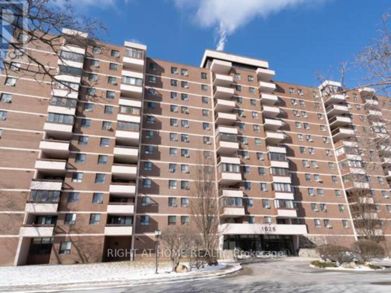 815 - 1625 BLOOR STREET E, Mississauga, Ontario L4X 1S3