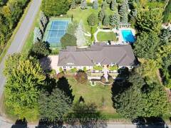 2 PRINCE RUPERT DRIVE Clarington Ontario, L1E 1Z2