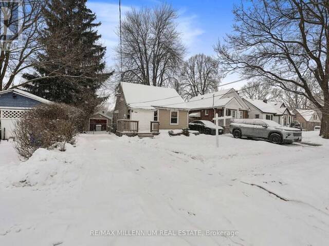 7 BEVERLY STREET London Ontario, N6C 4R9 - 2 Bedrooms Home For Sale