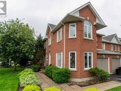 1 - 6050 BIDWELL TRAIL Mississauga Ontario, L5V 1V6