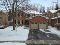 74 POLLARD CRESCENT N Ajax Ontario, L1T 3N7