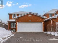 4679 OWL CIRCLE Mississauga Ontario, L4Z 2W8