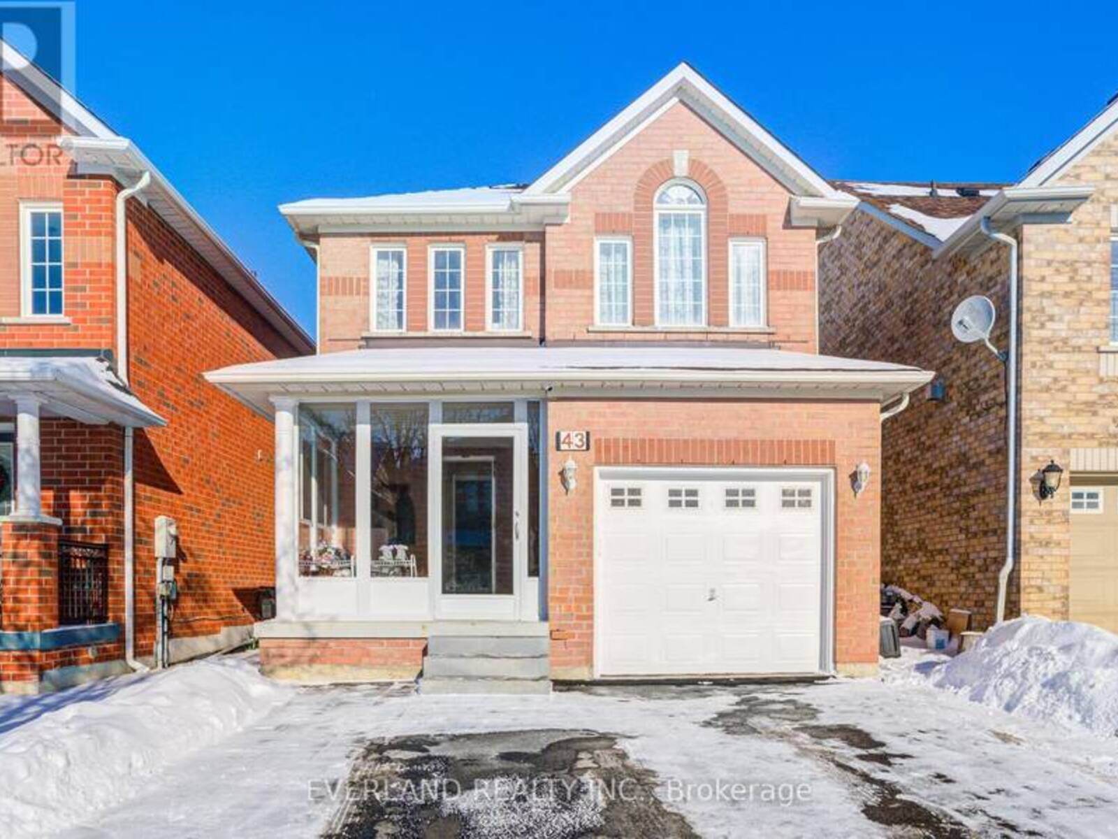 43 KAYLA CRESCENT, Vaughan, Ontario L6A 3P6