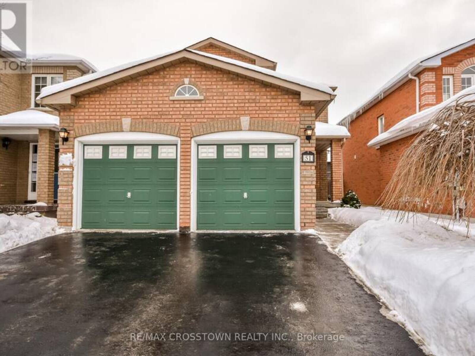 51 CATHERINE DRIVE, Barrie, Ontario L4N 0H1