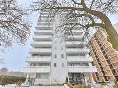 704 - 39 STAVEBANK ROAD S Mississauga Ontario, L5G 4V5