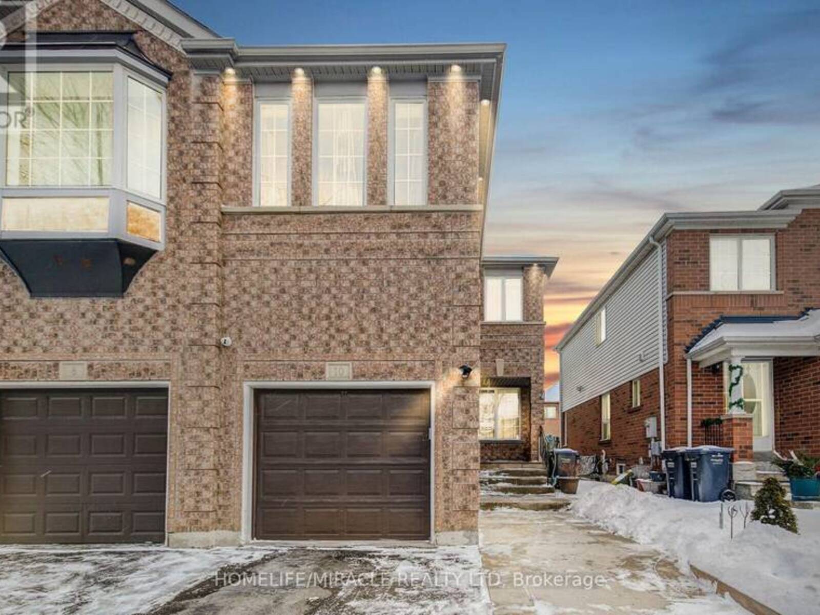 10 CORDGRASS CRESCENT, Brampton, Ontario L6R 1Y4