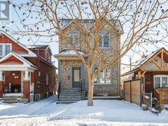 217 WOODMOUNT AVENUE Toronto Ontario, M4C 3Z7