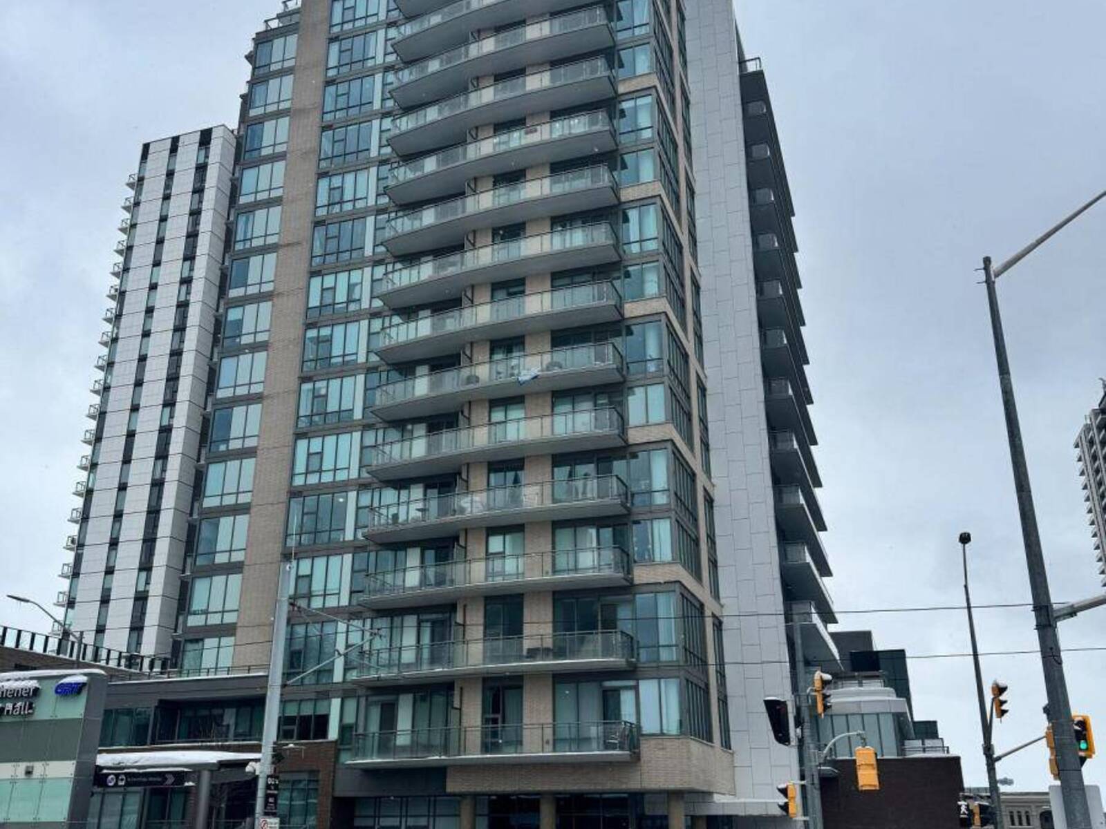 201 - 85 DUKE STREET W, Kitchener, Ontario N2H 0B7