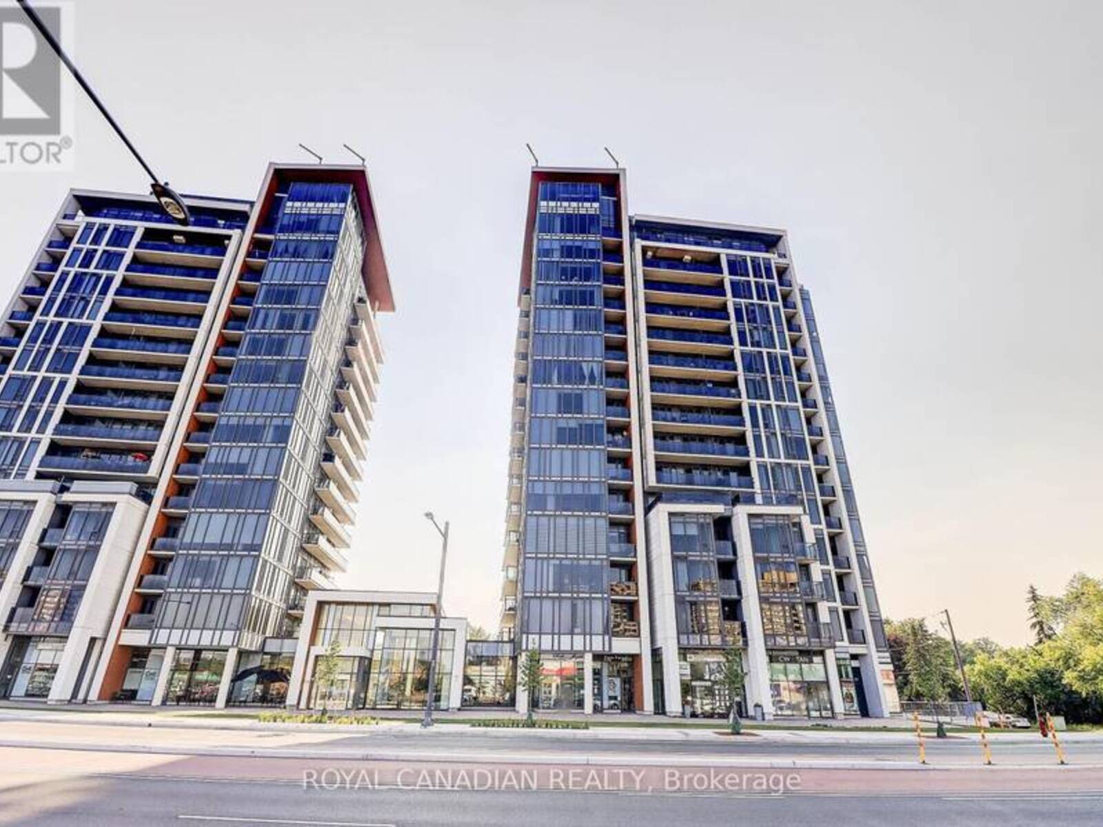 208 - 9608 YONGE STREET, Richmond Hill, Ontario L4C 0X4