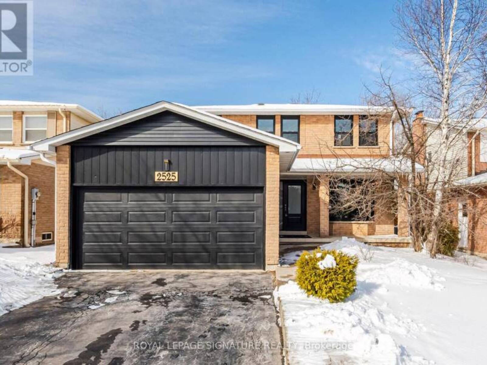 2525 CAVENDISH DRIVE, Burlington, Ontario L7P 4J5