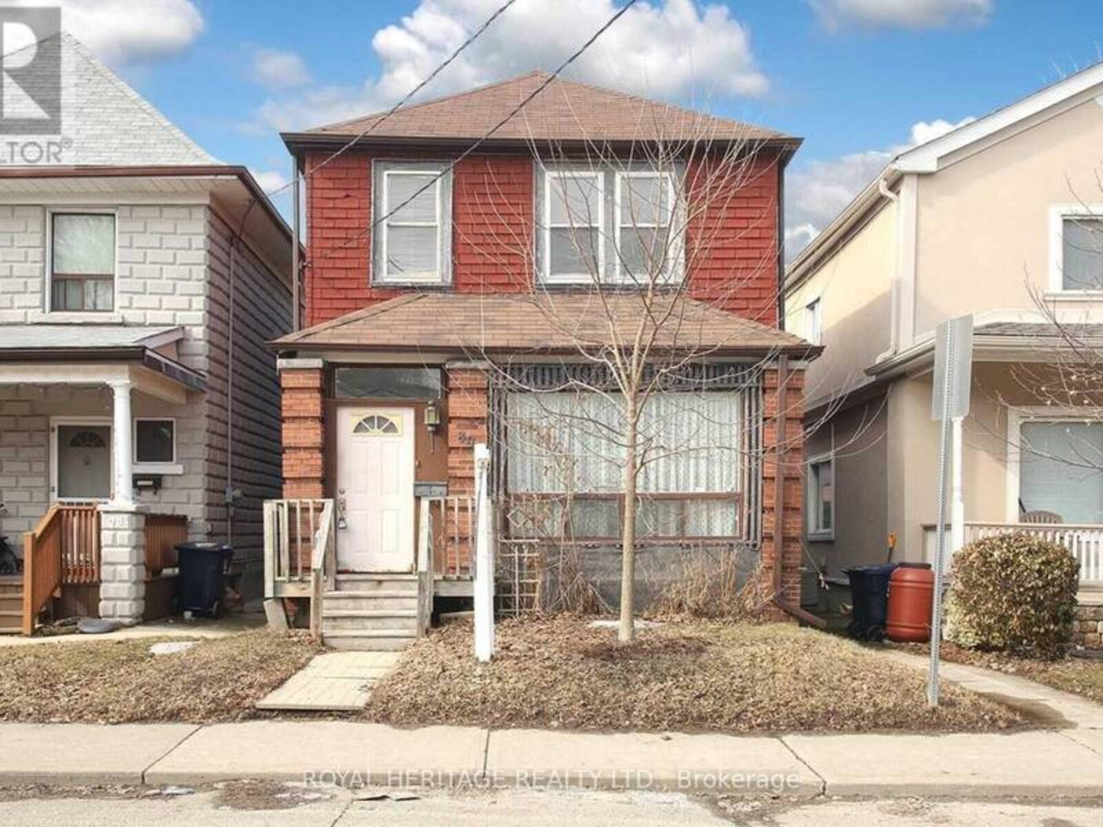 80 ELDON AVENUE, Toronto, Ontario M4C 5G3