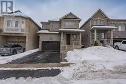 195 EMMA BROADBENT COURT | Newmarket Ontario | Slide Image One