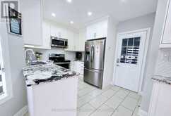 33 ATIRA AVENUE | Brampton Ontario | Slide Image Nine