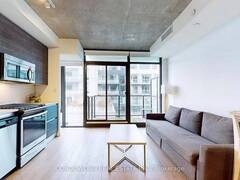 1410 - 111 BATHURST STREET Toronto Ontario, M5V 0M9