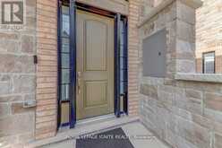 20 ICEMAKER WAY | Whitby Ontario | Slide Image Four