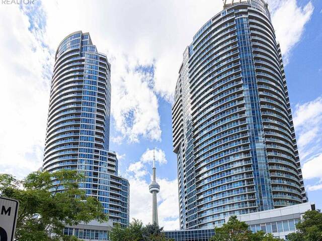 2113 - 208 QUEENS QUAY W Toronto Ontario, M5J 1A7 - 1 Bedroom Waterfront Condo For Sale