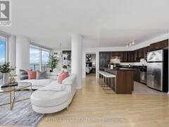 PH104 - 18 VALLEY WOODS ROAD Toronto Ontario, M3A 0A1