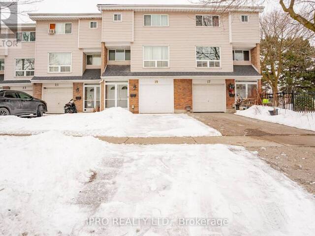 20 - 19 CELESTE DRIVE Toronto Ontario, M1E 2V2 - 3 Bedrooms Condo For Sale