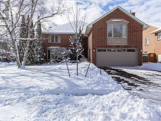 398 BARCLAY CRESCENT Oakville Ontario, L6J 6H9 - 4 Bedrooms Home For Sale