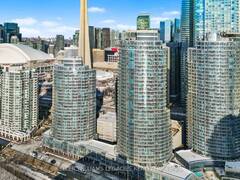 2210 - 8 YORK STREET Toronto Ontario, M5J 2Y2