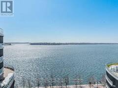 PH10 - 1 EDGEWATER DRIVE Toronto Ontario, M5A 0L1