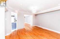 29 MAJOR OAK TERRACE | Toronto Ontario | Slide Image Nine