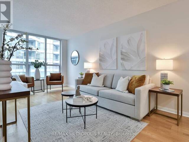 820 - 230 QUEENS QUAY W Toronto Ontario, M5J 2Y7 - Property For Sale