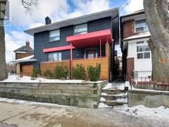 281 MONTROSE AVENUE Toronto Ontario, M6G 3G6