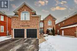 17 STRICKLAND DRIVE | Ajax Ontario | Slide Image One