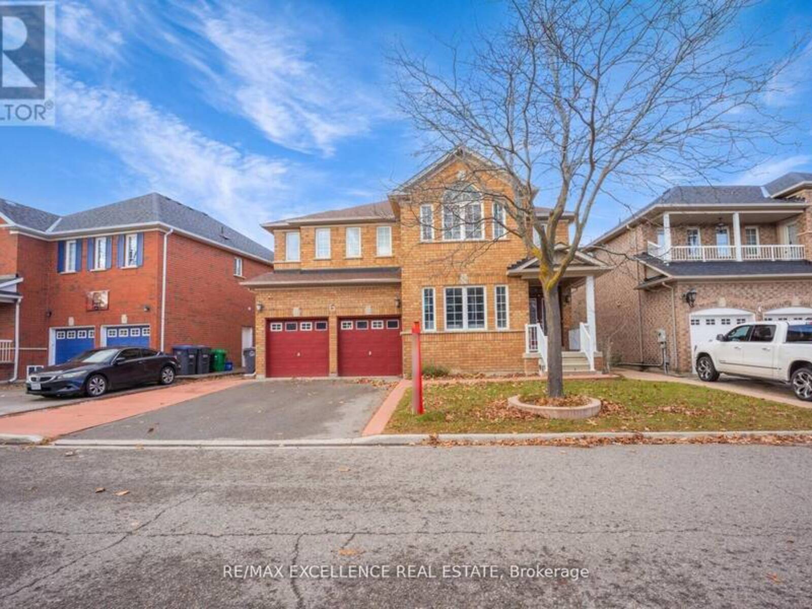 6 NINA PLACE, Brampton, Ontario L7A 2E4