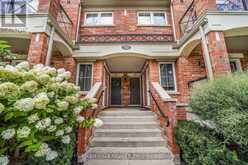 30 - 2500 POST ROAD | Oakville Ontario | Slide Image Six