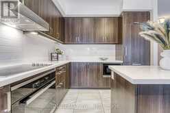 23 VILLAGE PARKWAY | Markham Ontario | Slide Image Twelve