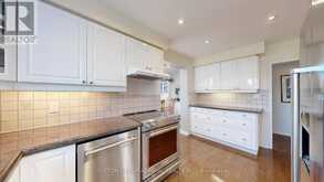 175 BAY THORN DRIVE | Markham Ontario | Slide Image Sixteen