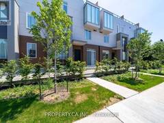 3 - 17 GREENBRIAR ROAD Toronto Ontario, M2K 0G7