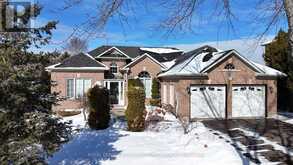 176 LAURENTIAN BOULEVARD | Vaughan Ontario | Slide Image One