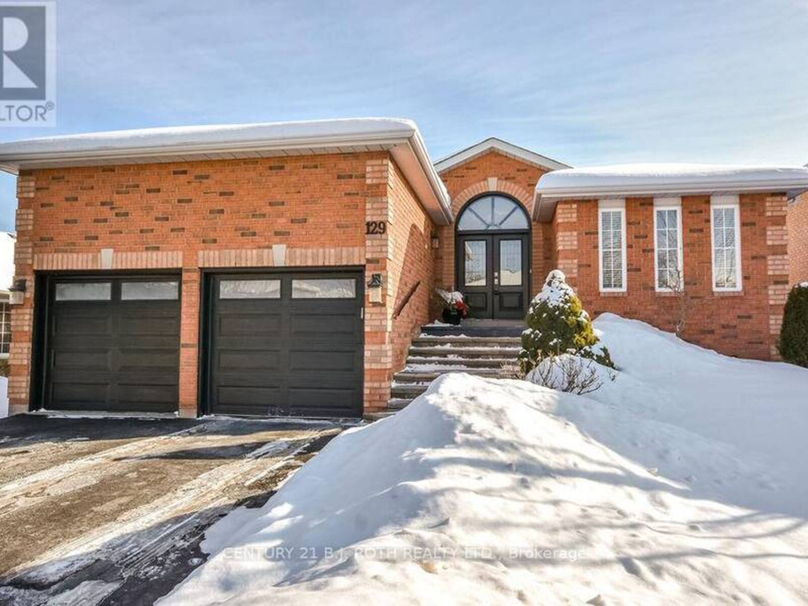 129 GOLDEN MEADOW ROAD, Barrie, Ontario L4N 8K3