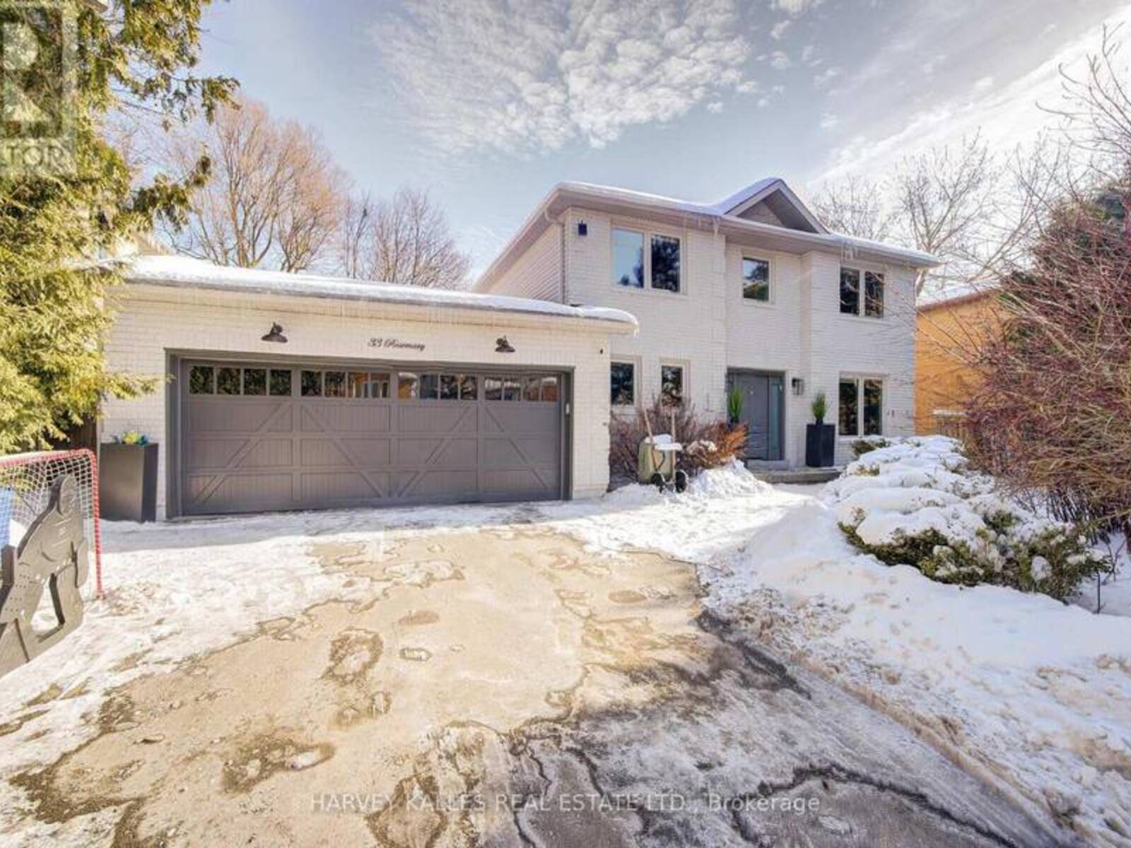 33 ROSEMARY AVENUE, Richmond Hill, Ontario L4E 3B1