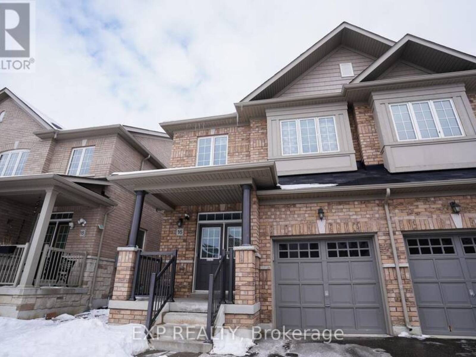 16 BLACKBERRY VALLEY CRESCENT E, Caledon, Ontario L7C 3Z8