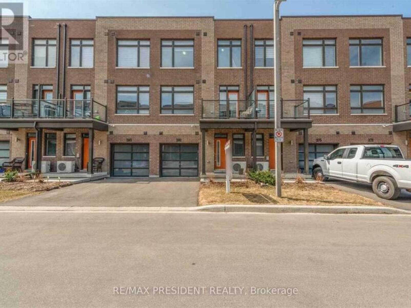 281 DALHOUSIE STREET, Vaughan, Ontario L4L 9S1