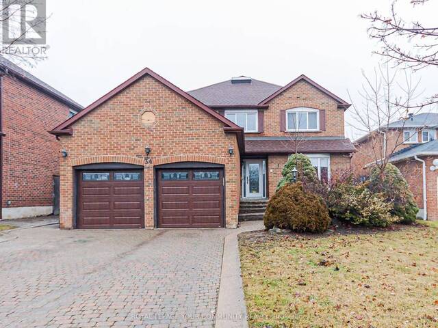 34 BEASLEY DRIVE Richmond Hill Ontario, L4C 7Z5 - 6 Bedrooms Home For Sale