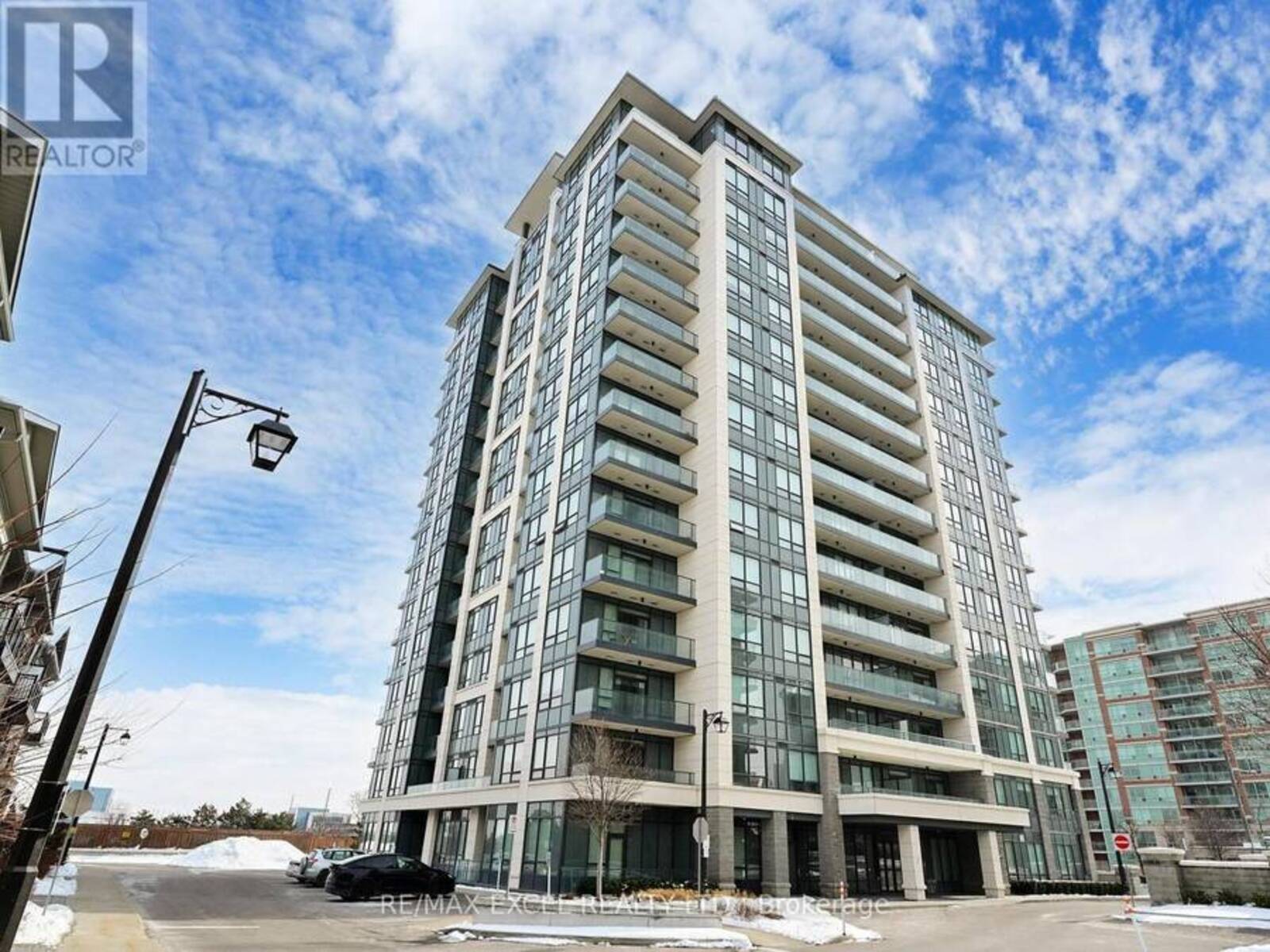 1506 - 398 HIGHWAY 7 E, Richmond Hill, Ontario L4B 1A7