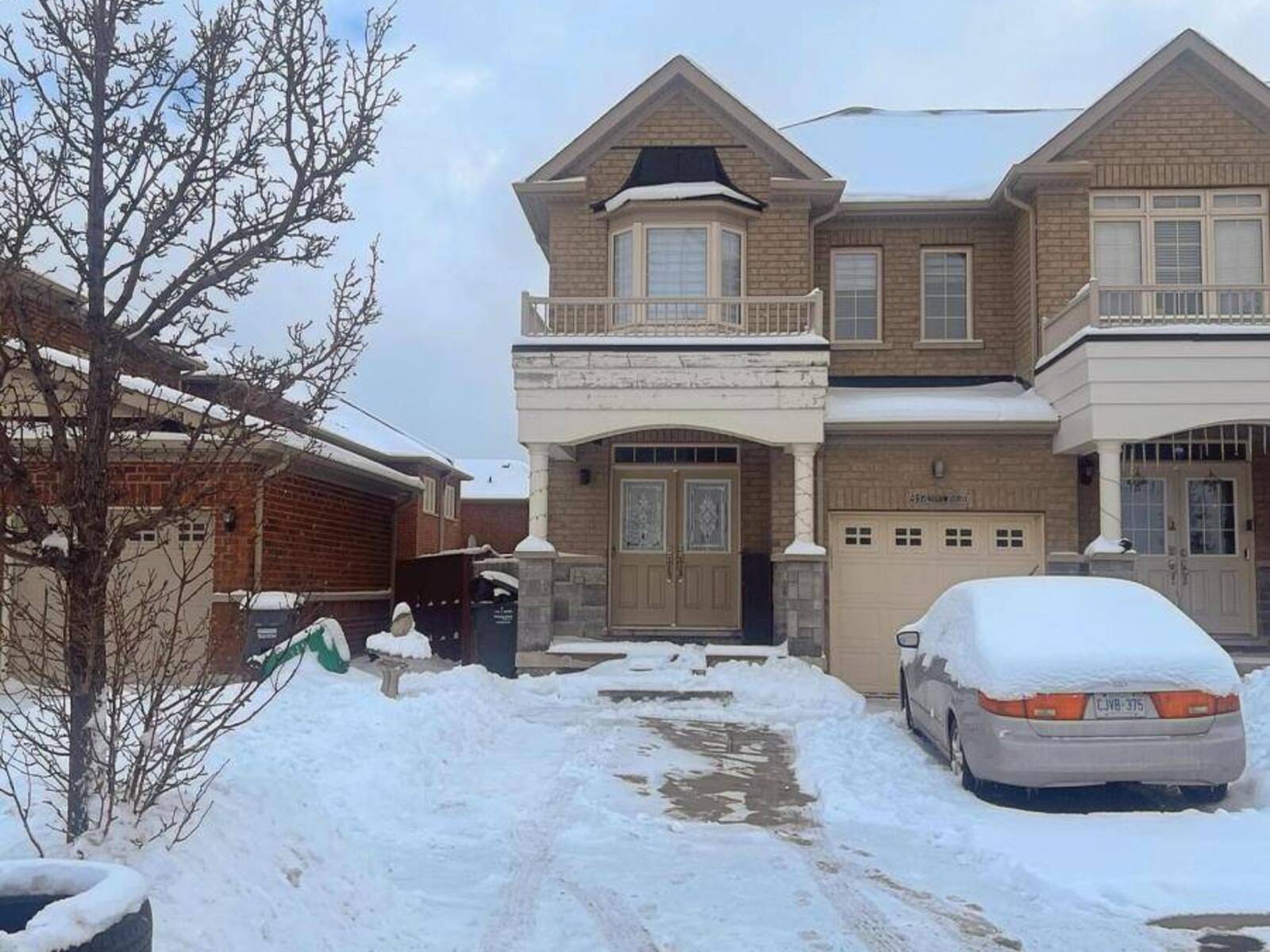 49 PENDULUM CIRCLE, Brampton, Ontario L6R 3N5