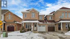 250 FARMSTEAD ROAD | Richmond Hill Ontario | Slide Image One