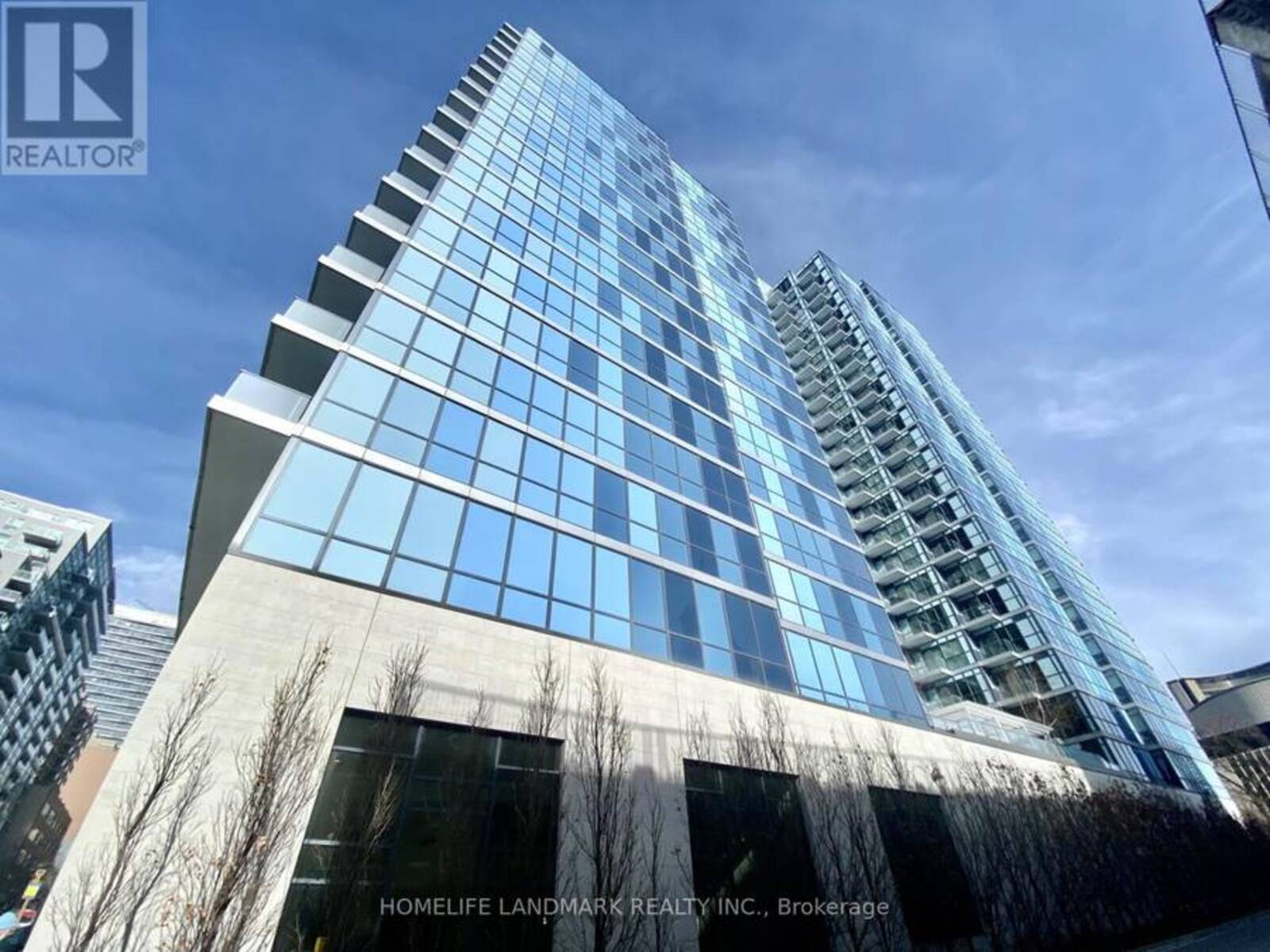 1808 - 210 SIMCOE STREET, Toronto, Ontario M5T 0A9