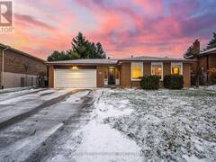 17 MEADOWLAND GATE Brampton Ontario, L6W 3N8