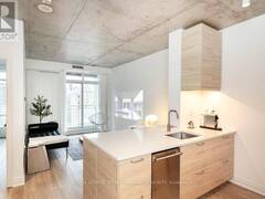 1409 - 100 HAYDEN STREET Toronto Ontario, M4Y 3C7