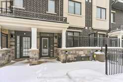 106 CLIPPERS CRESCENT | Whitchurch-Stouffville Ontario | Slide Image Three