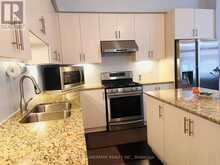 21 SUNNYSIDE HILL ROAD | Markham Ontario | Slide Image Twelve